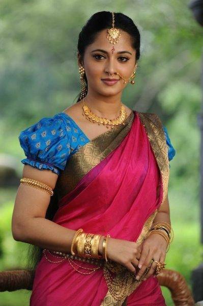 Anushka Shetty Hairstyles