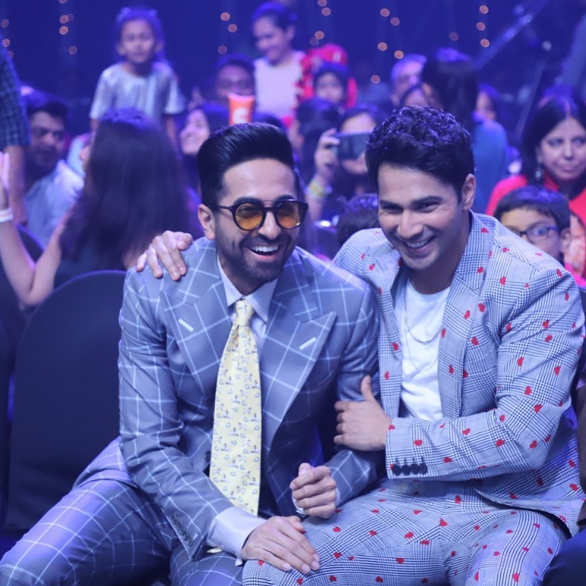 Ayushmann sitting with Varun Dhawan Pose with Mild Faded Hair - Pompadour hairstyles