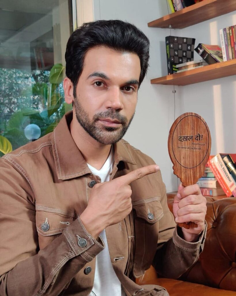 Rajkumar Rao simple curls hairstyle