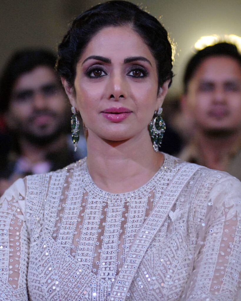 Sridevi in white dress and multicolor ear rings - Indian Actress Who became Pregnant before Marriage