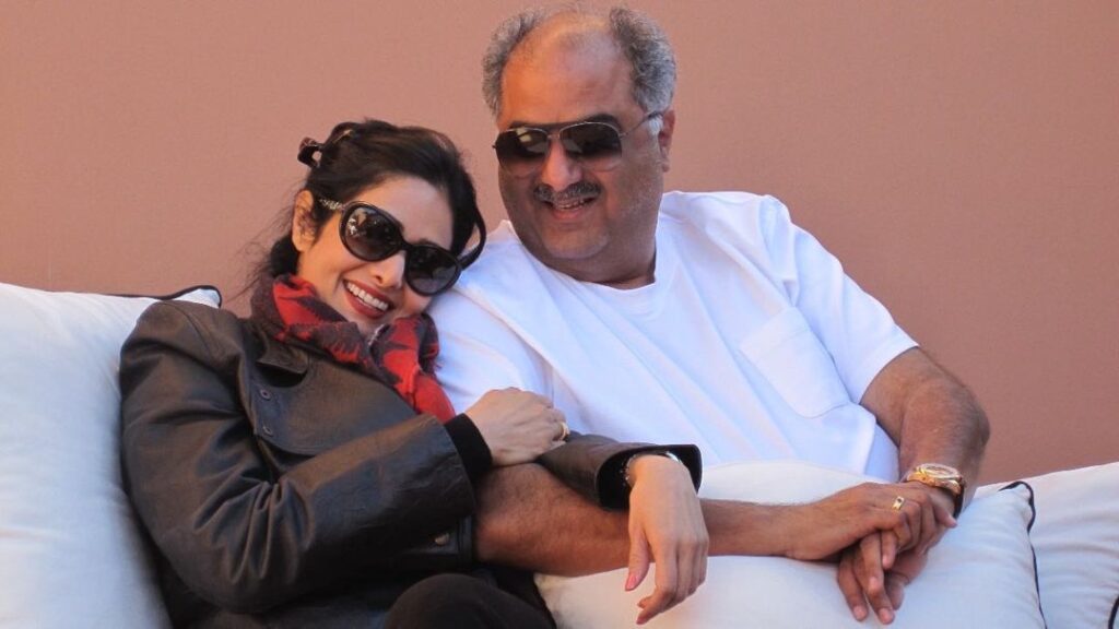 Smiling Boney Kapoor with wife Sri Devi - Actress married after 40