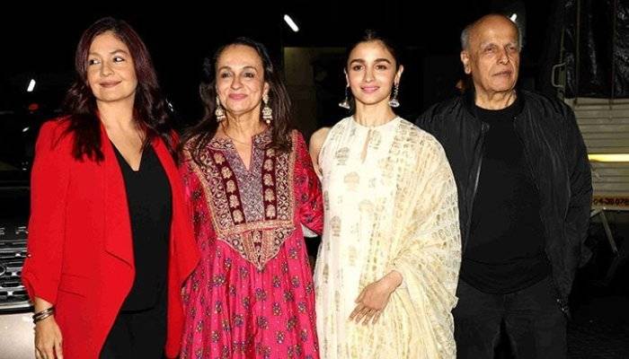 Soni Razdan with Pooja Bhatt, Alia Bhatt and Mahesh Bhatt - Bollywood step mothers