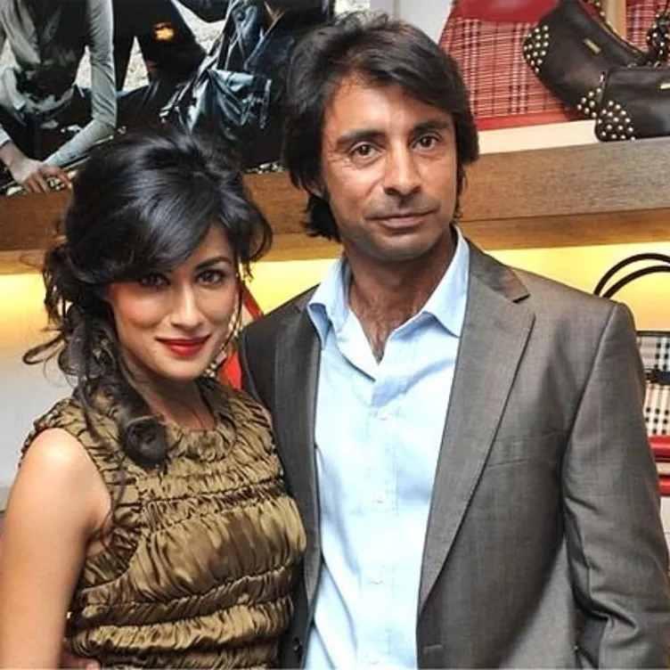 Chitrangada Singh in brown dress and Jyoti Randhawa in grey coat with white shirt - Virgo perfect match