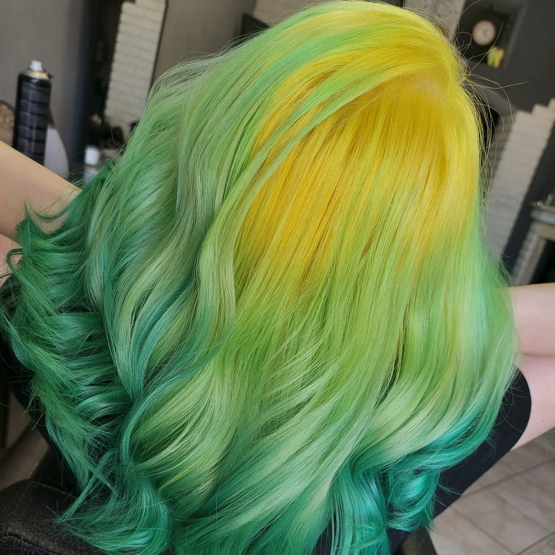Green Hair color 170 face shape | green hair color | green hair color for women Green Hair Color ideas