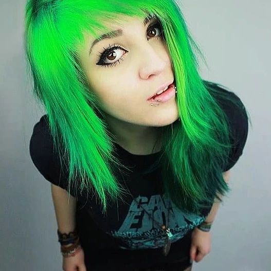 Green Hair color 225 face shape | green hair color | green hair color for women Green Hair Color ideas