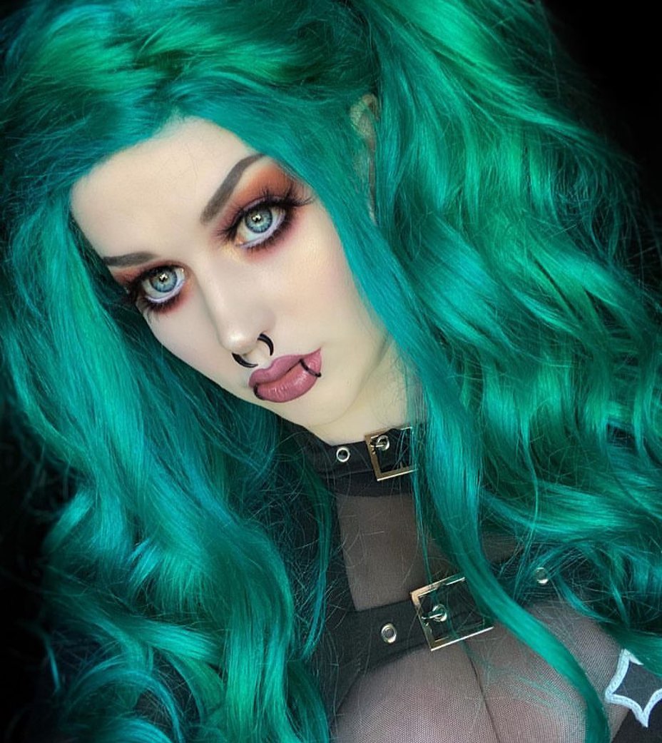 Green Hair color 56 face shape | green hair color | green hair color for women Green Hair Color ideas