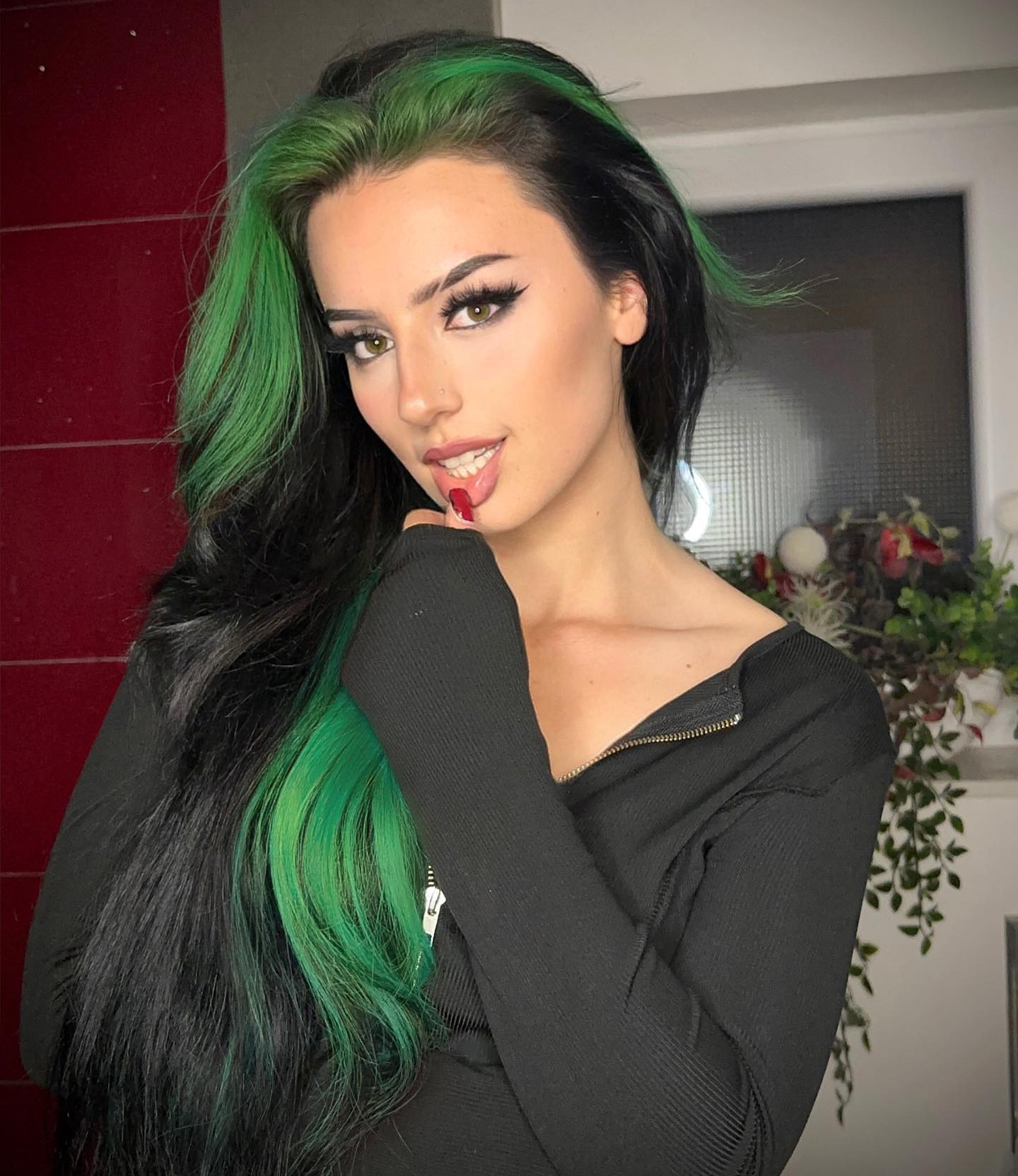 Green Hair color 80 face shape | green hair color | green hair color for women Green Hair Color ideas