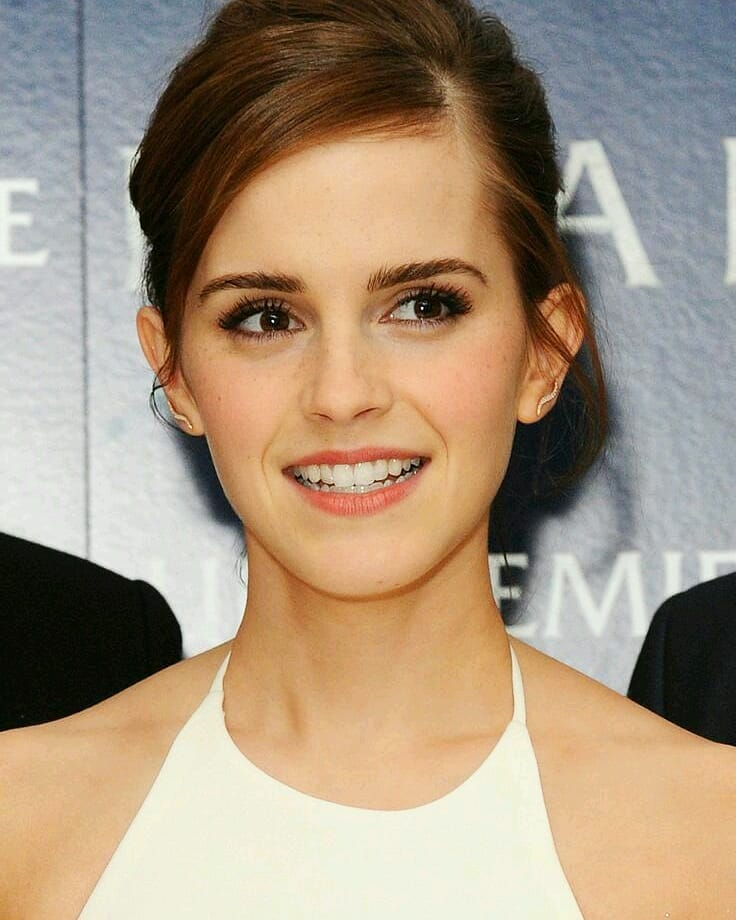 Emma Watson Hairstyle 60 celebrity hairstyles | emma watson | emma watson's hairstyles Emma Watson's hairstyle