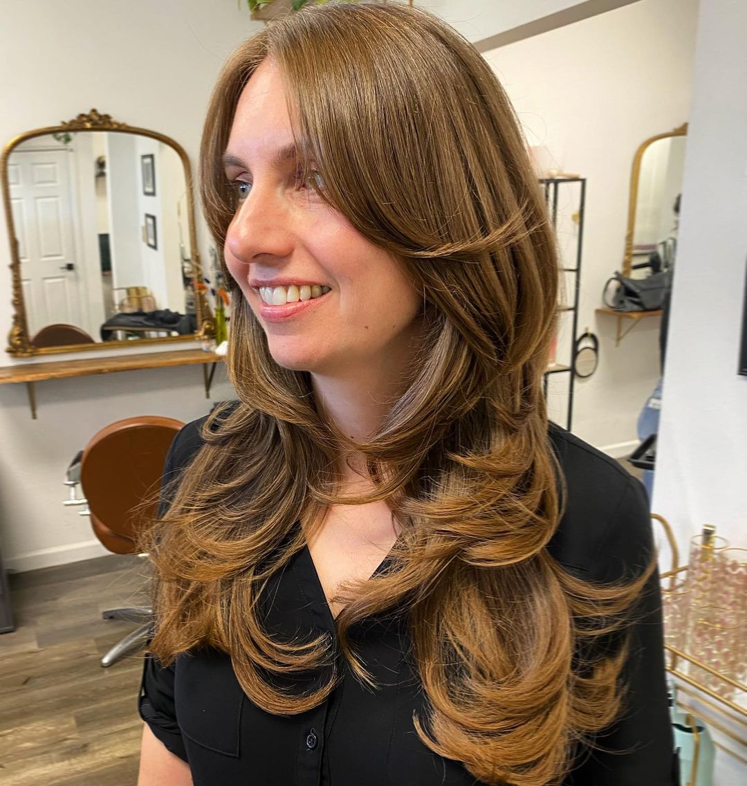 100+ Face Framing Hairstyles for Women in 2023