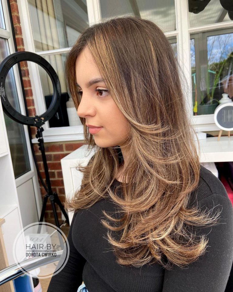 100+ Face Framing Hairstyles for Women in 2023