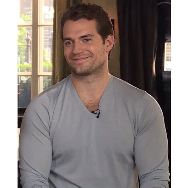 Henry Cavill Hairstyle 126 Henry Cavill Curl Haircut | Henry Cavill haircut | Henry Cavill Hairstyle Henry Cavill Hairstyles