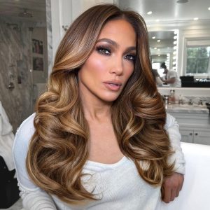 Jennifer Lopez hairstyle 5