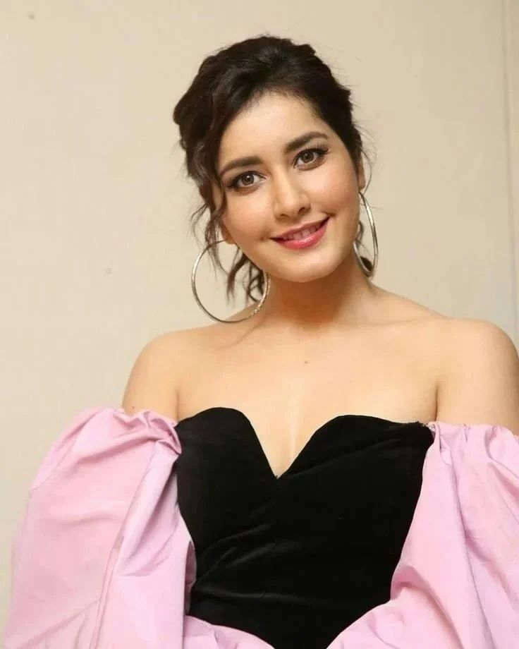 Rashi Khanna Hairstyle 81 rashi khanna | rashi khanna curly hairstyles | rashi khanna haircuts 2023 rashi khanna hairstyles