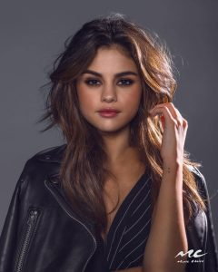 Selena Gomez hairstyle 9