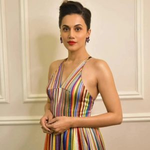 Taapsee Pannu Hairstyle 123