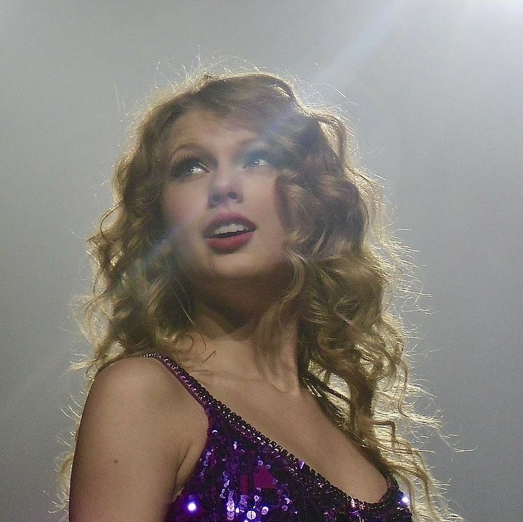 Taylor Swift Hairstyle 233 Taylor Swift | Taylor Swift Hairstyles | Taylor Swift short hairstyles Taylor Swift Hairstyles