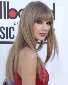 Taylor Swift Hairstyle 236