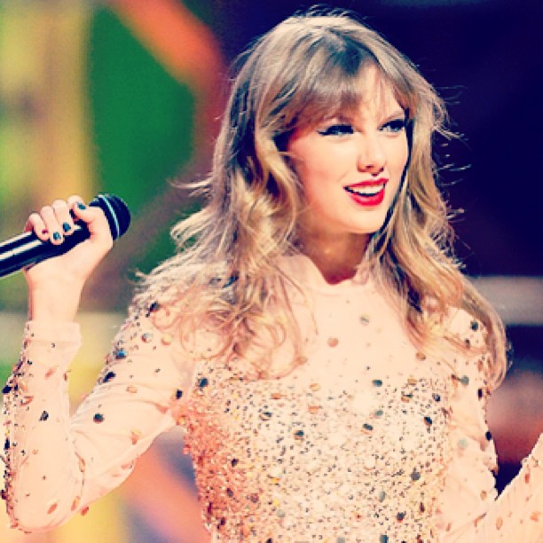 Taylor Swift Hairstyle 61 Taylor Swift | Taylor Swift Hairstyles | Taylor Swift short hairstyles Taylor Swift Hairstyles
