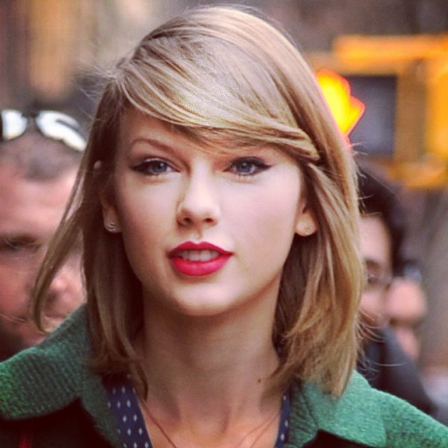 Taylor Swift Hairstyle 8 Taylor Swift | Taylor Swift Hairstyles | Taylor Swift short hairstyles Taylor Swift Hairstyles