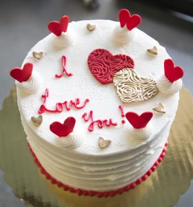 Valentines Buttercream Cakes 15