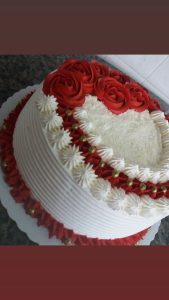 Valentines Buttercream Cakes 4