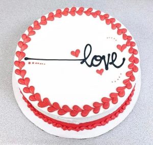 Valentines Buttercream Cakes 5