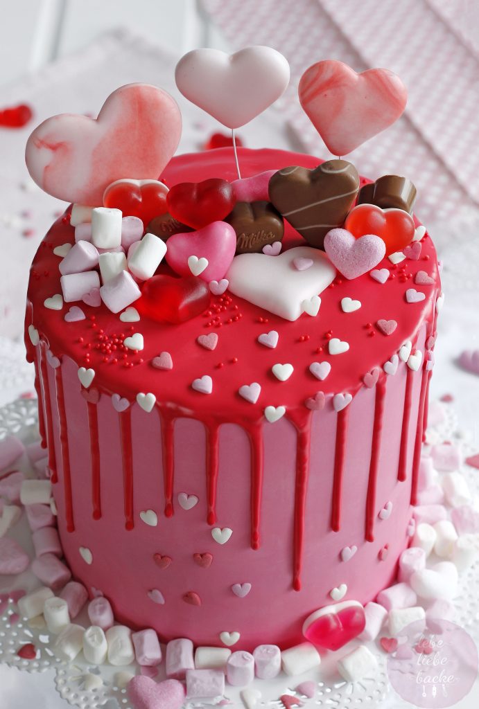 Valentines Day Cake Pops 10 Cute Valentine's Day Cake Ideas | Valentine's Buttercream Cakes | Valentine's cake decorating ideas Valentine's Day cake ideas
