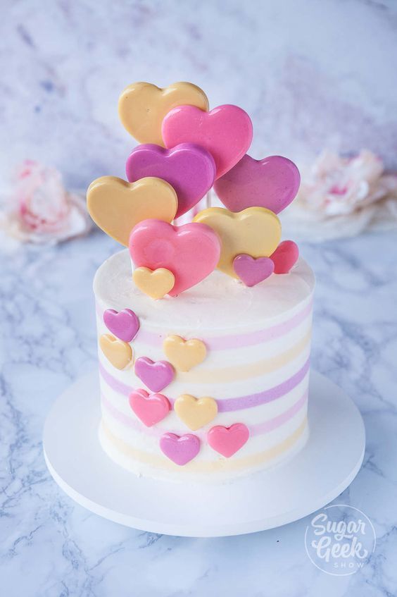 Valentines Day Cake Pops 12 Cute Valentine's Day Cake Ideas | Valentine's Buttercream Cakes | Valentine's cake decorating ideas Valentine's Day cake ideas