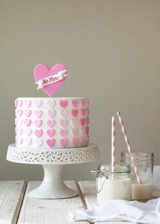 Valentines Day Cake Pops 18 Cute Valentine's Day Cake Ideas | Valentine's Buttercream Cakes | Valentine's cake decorating ideas Valentine's Day cake ideas