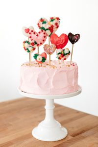 Valentines Day Cake Pops 22
