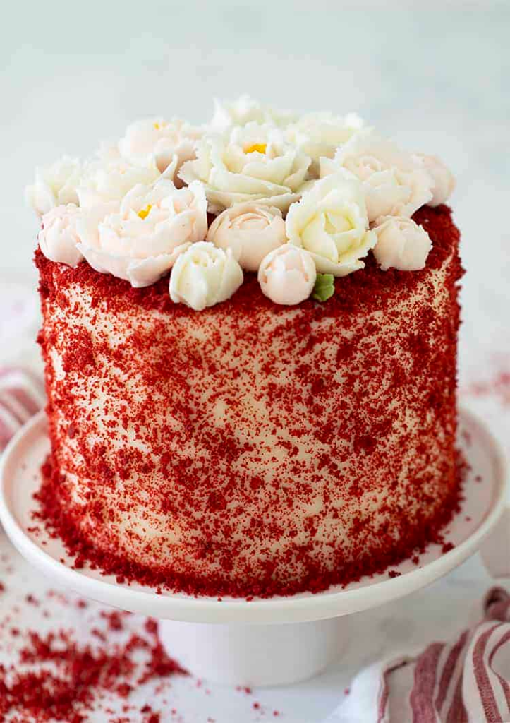 Valentines Day Red Velvet Cake 1 Cute Valentine's Day Cake Ideas | Valentine's Buttercream Cakes | Valentine's cake decorating ideas Valentine's Day cake ideas