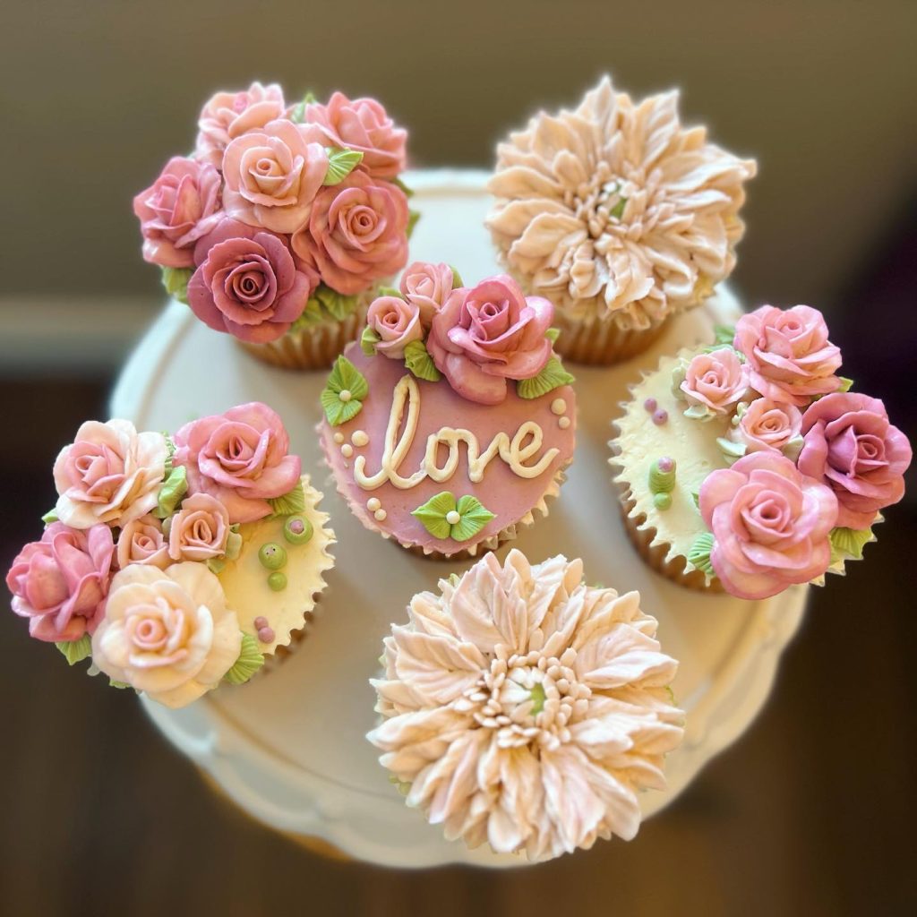 Valentines Day cake 104 Cute Valentine's Day Cake Ideas | Valentine's Buttercream Cakes | Valentine's cake decorating ideas Valentine's Day cake ideas