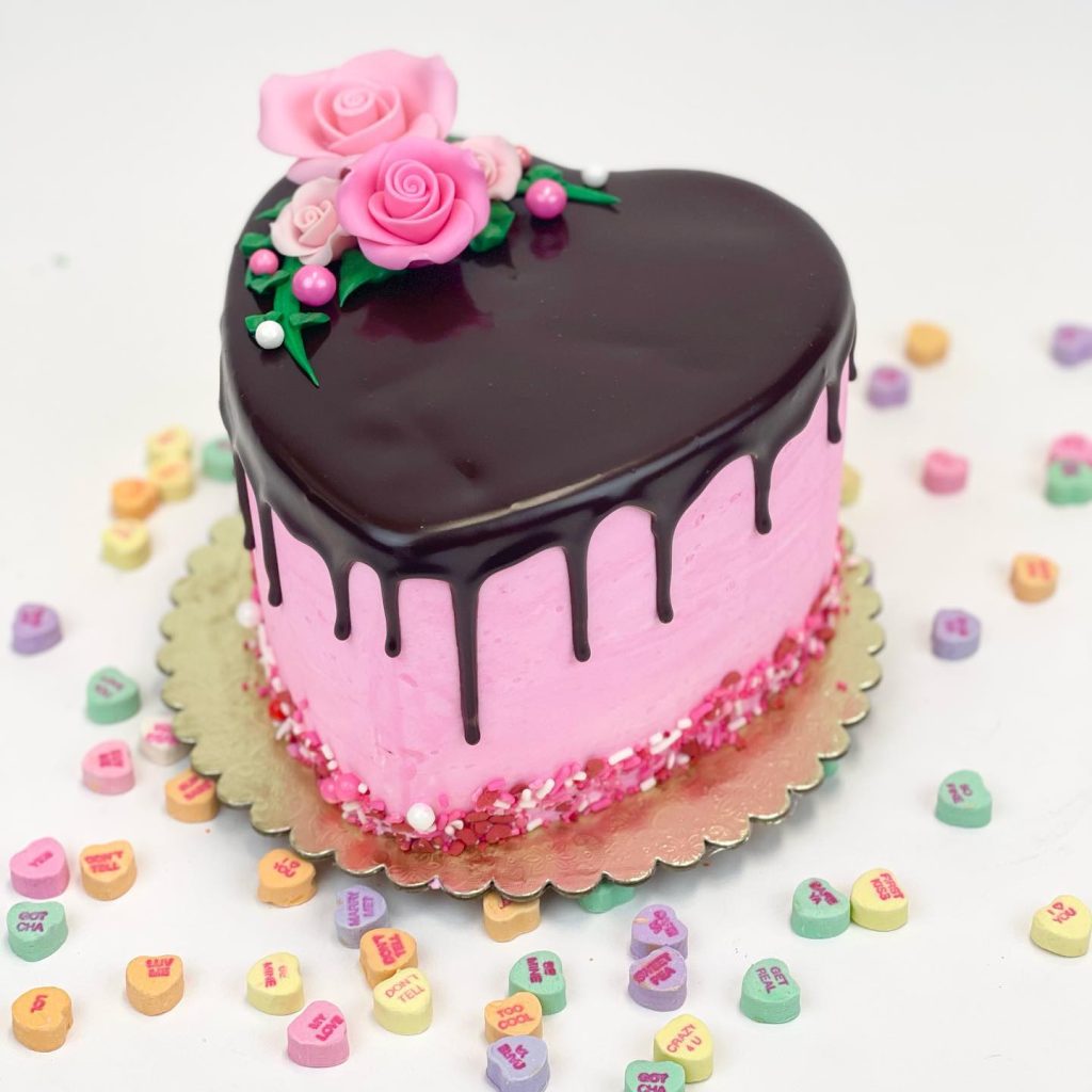 Valentines Day cake 18 Cute Valentine's Day Cake Ideas | Valentine's Buttercream Cakes | Valentine's cake decorating ideas Valentine's Day cake ideas