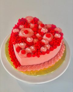 Valentines Day cake 32