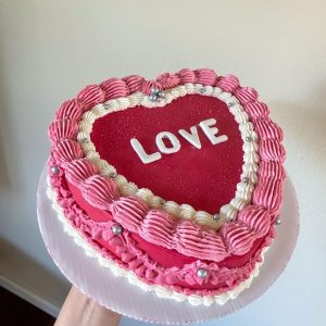 Valentines Day cake 33