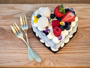 Valentines Day cake 42