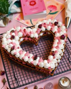 Valentines Day cake 63