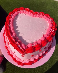 Valentines Day cake 64