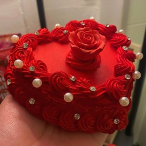 Valentines Day cake 70