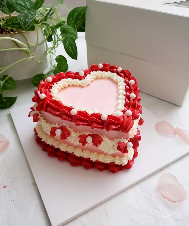 Valentines Day cake 75 Cute Valentine's Day Cake Ideas | Valentine's Buttercream Cakes | Valentine's cake decorating ideas Valentine's Day cake ideas