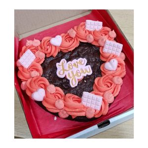 Valentines Day cake 82