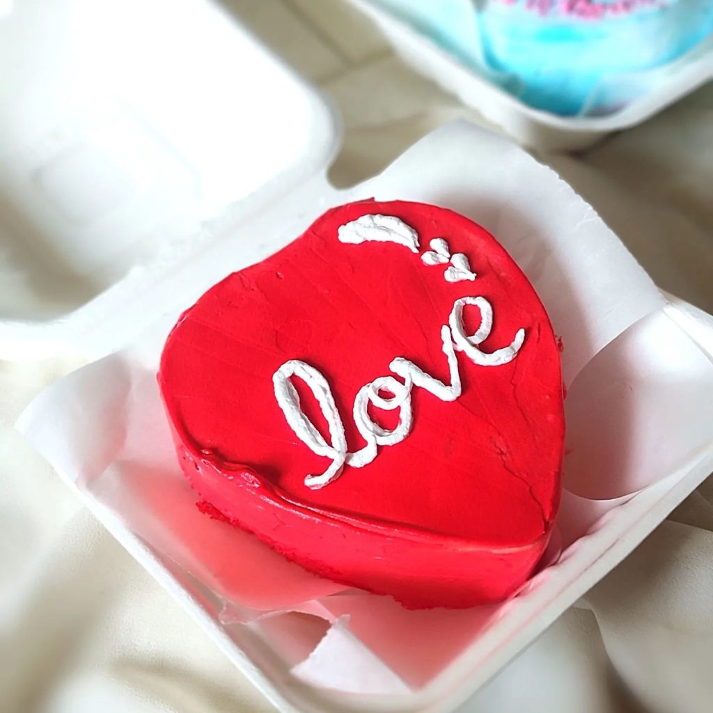Valentines Day cake 94 Cute Valentine's Day Cake Ideas | Valentine's Buttercream Cakes | Valentine's cake decorating ideas Valentine's Day cake ideas