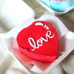 Valentines Day cake 94