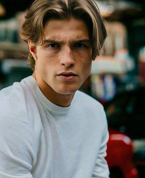 Center Parted Hairstyles for Men