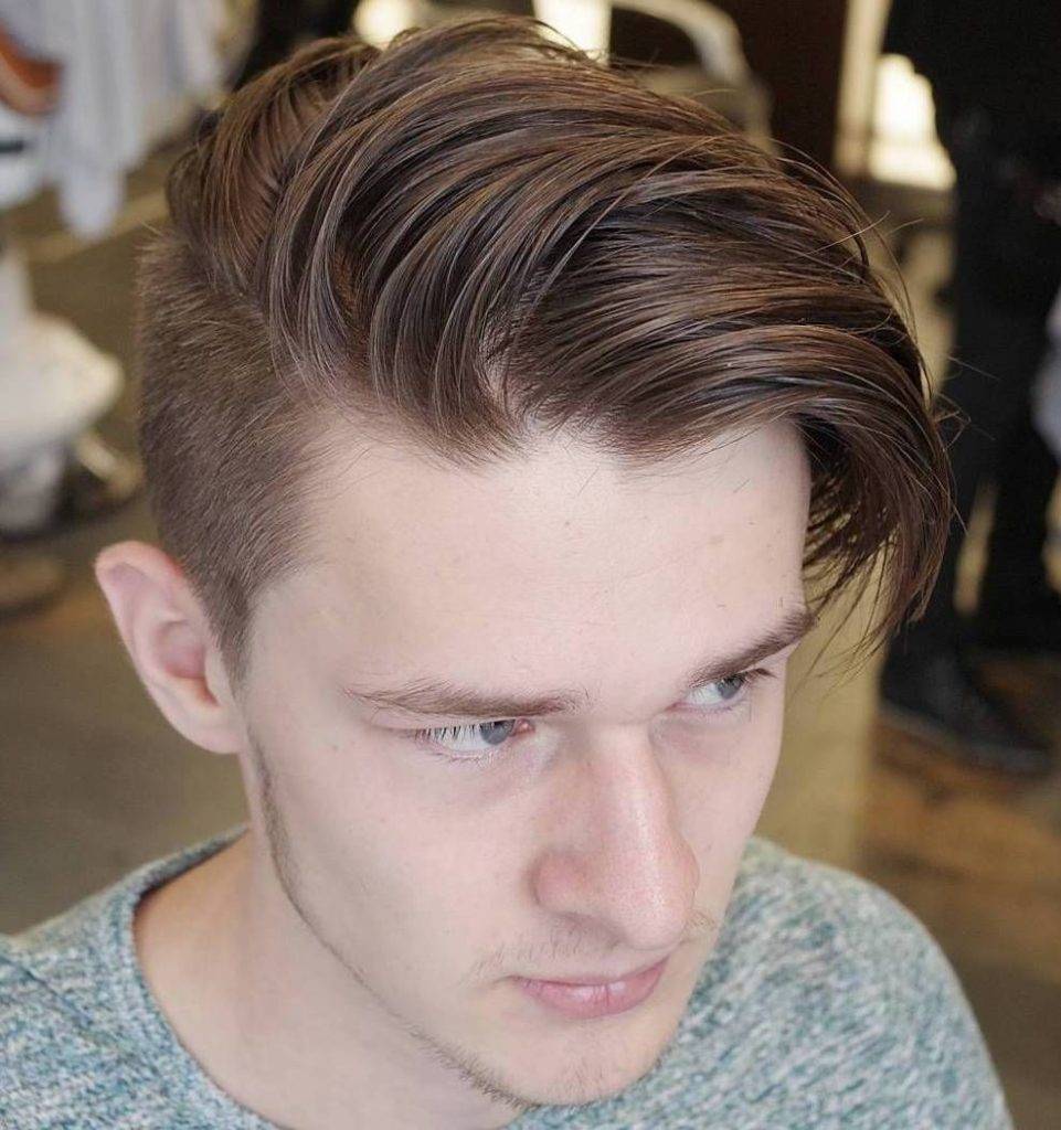 wavy comb over hairstyle for men