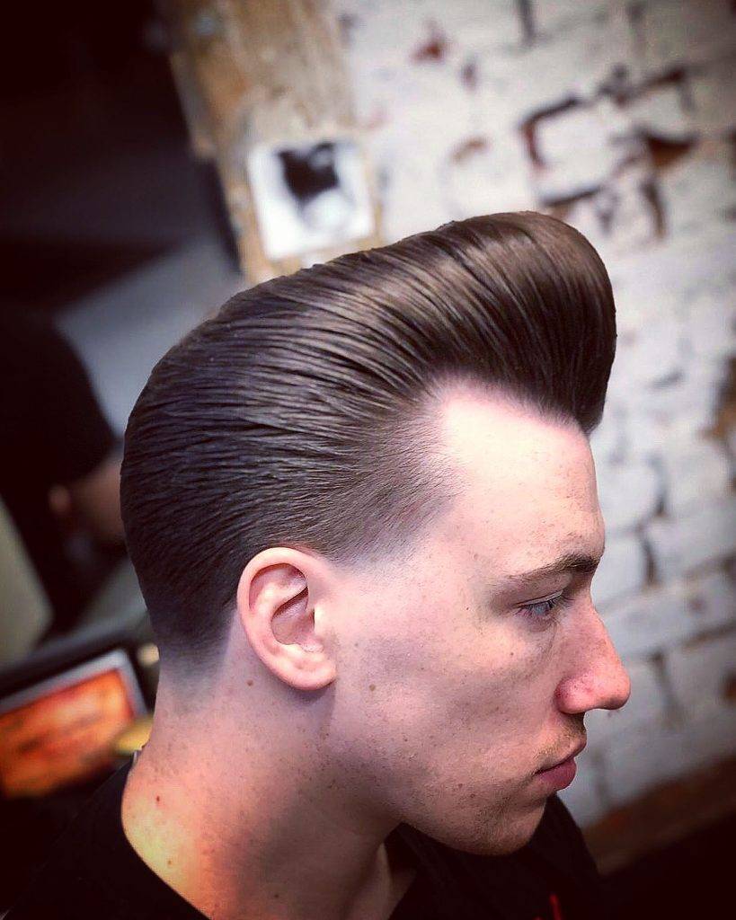 Pompadour hairstyle 149 Long pompadour hairstyle | Messy pompadour | old hairstyles name Pompadour Hairstyles