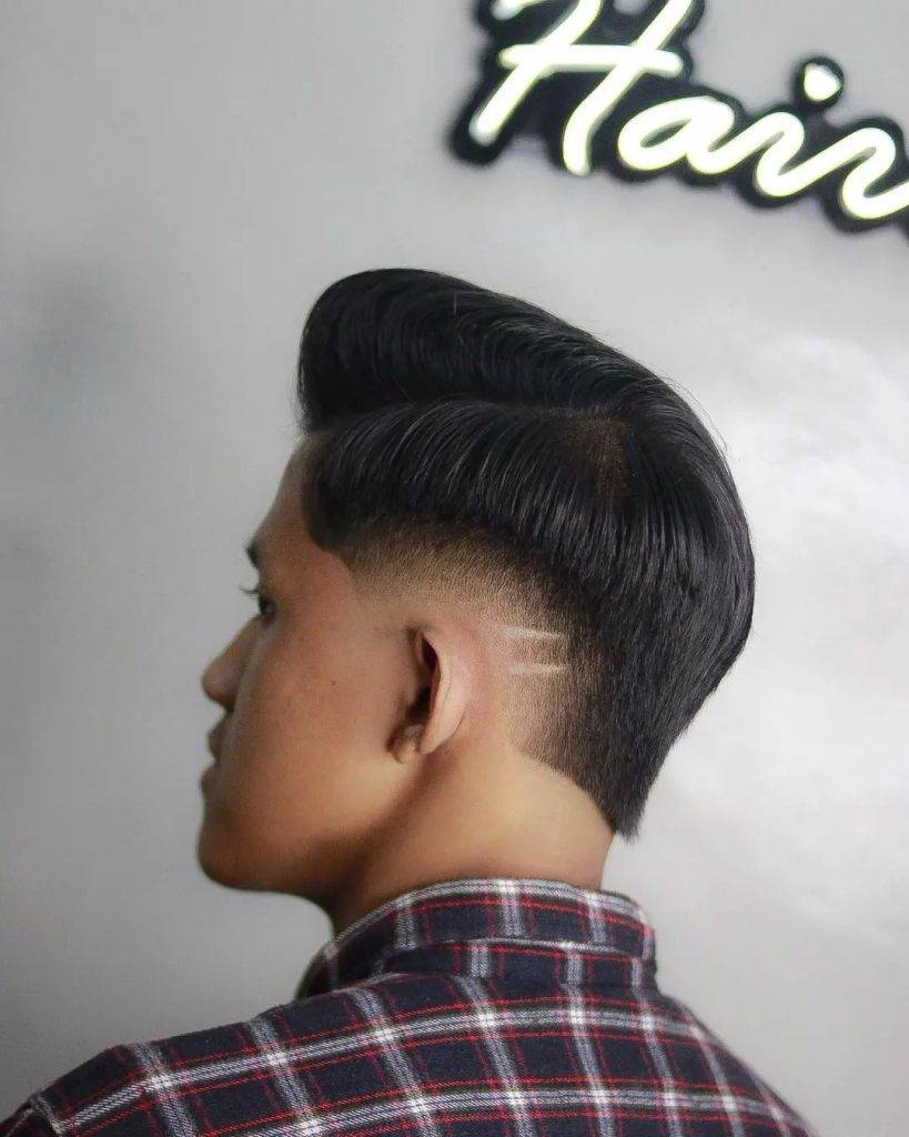Pompadour hairstyle 163 Long pompadour hairstyle | Messy pompadour | old hairstyles name Pompadour Hairstyles