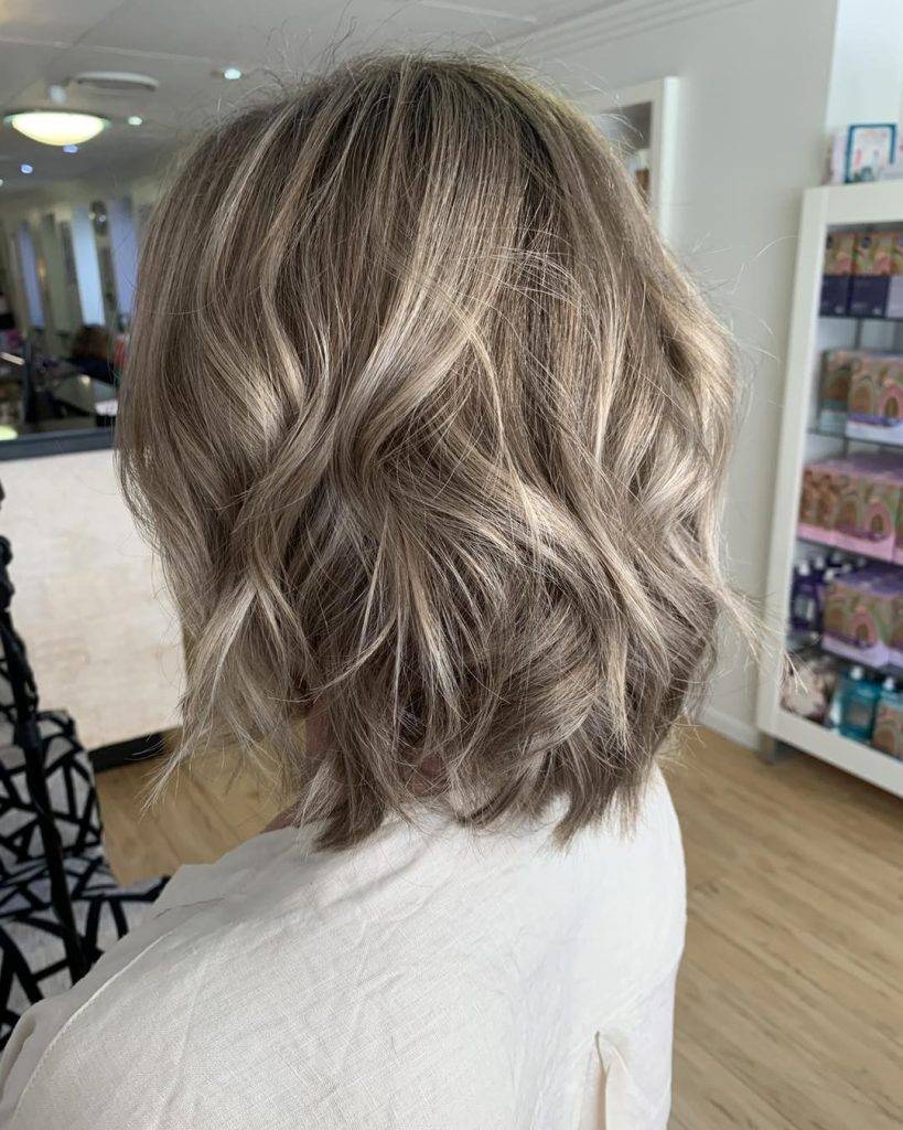 Short Layered Hairstyle 109 haircuts fir thick hair | Medium short Hairstyles | Medium short layered hairstyles Short Layered Hairstyles