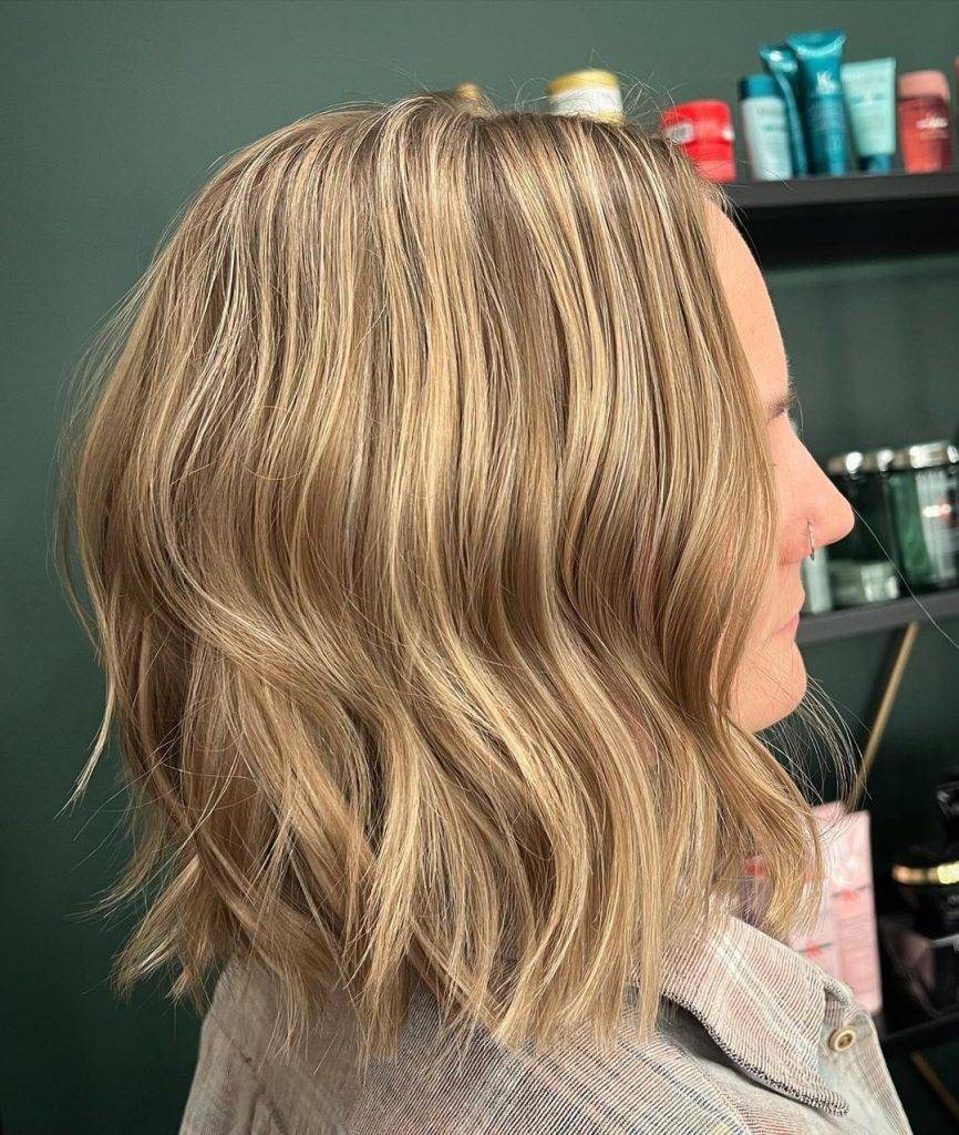 Short Layered Hairstyle 110 haircuts fir thick hair | Medium short Hairstyles | Medium short layered hairstyles Short Layered Hairstyles
