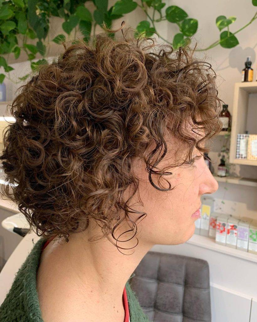 Short curly hairstyle for Women 107 Cute short curly hairstyles for older ladies | Haircuts for semi curly hair Female | Hairstyles for short curly hair black girl Short Curly Hairstyles